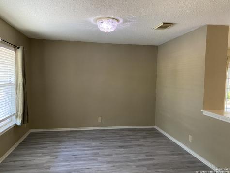 13303 Pecan Glade San Antonio TX 78249