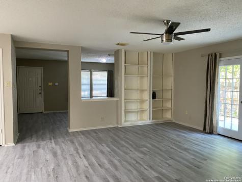 13303 Pecan Glade San Antonio TX 78249