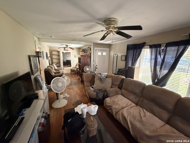 739 W Merriweather Street New Braunfels TX 78130