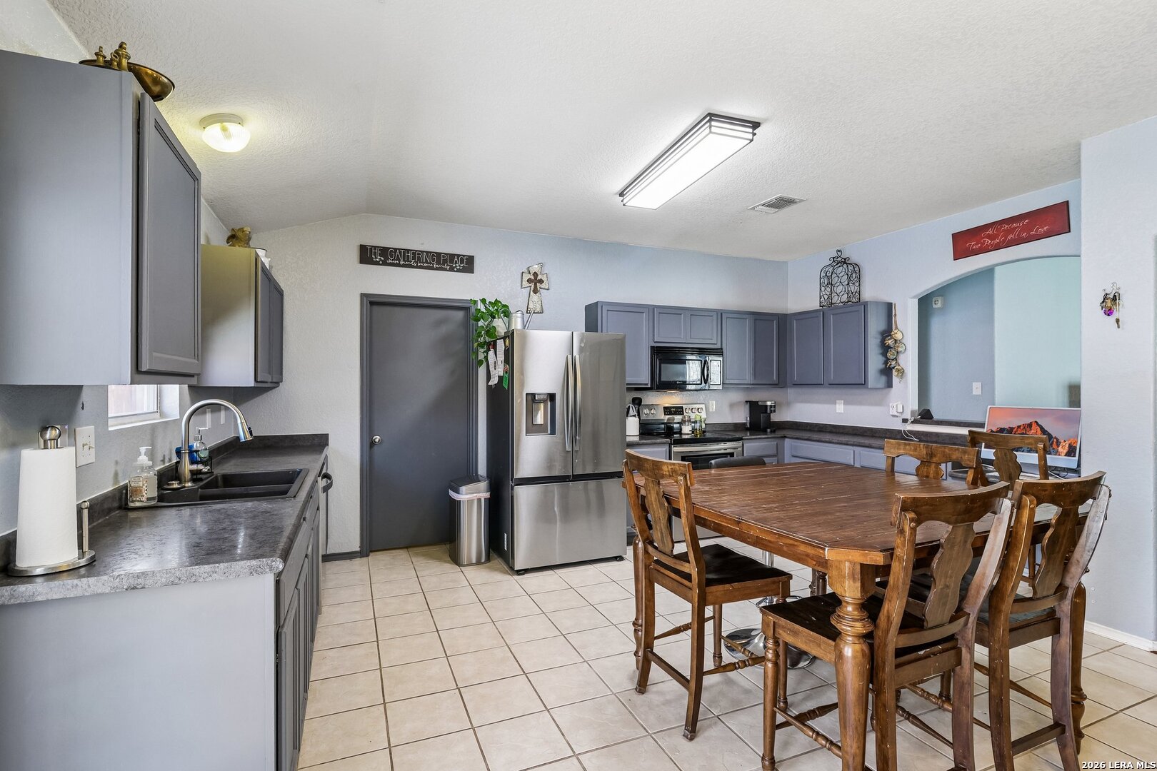 132 Sleepy Village Cibolo TX 78108