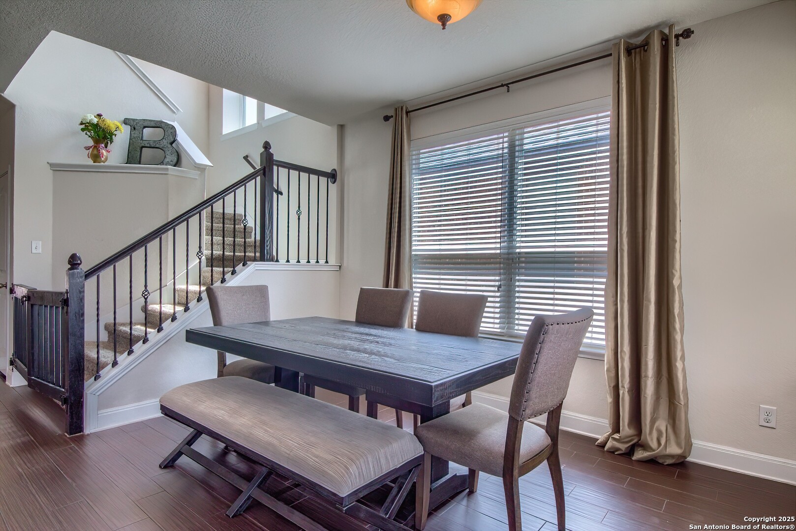 5938 Akin Song San Antonio TX 78261