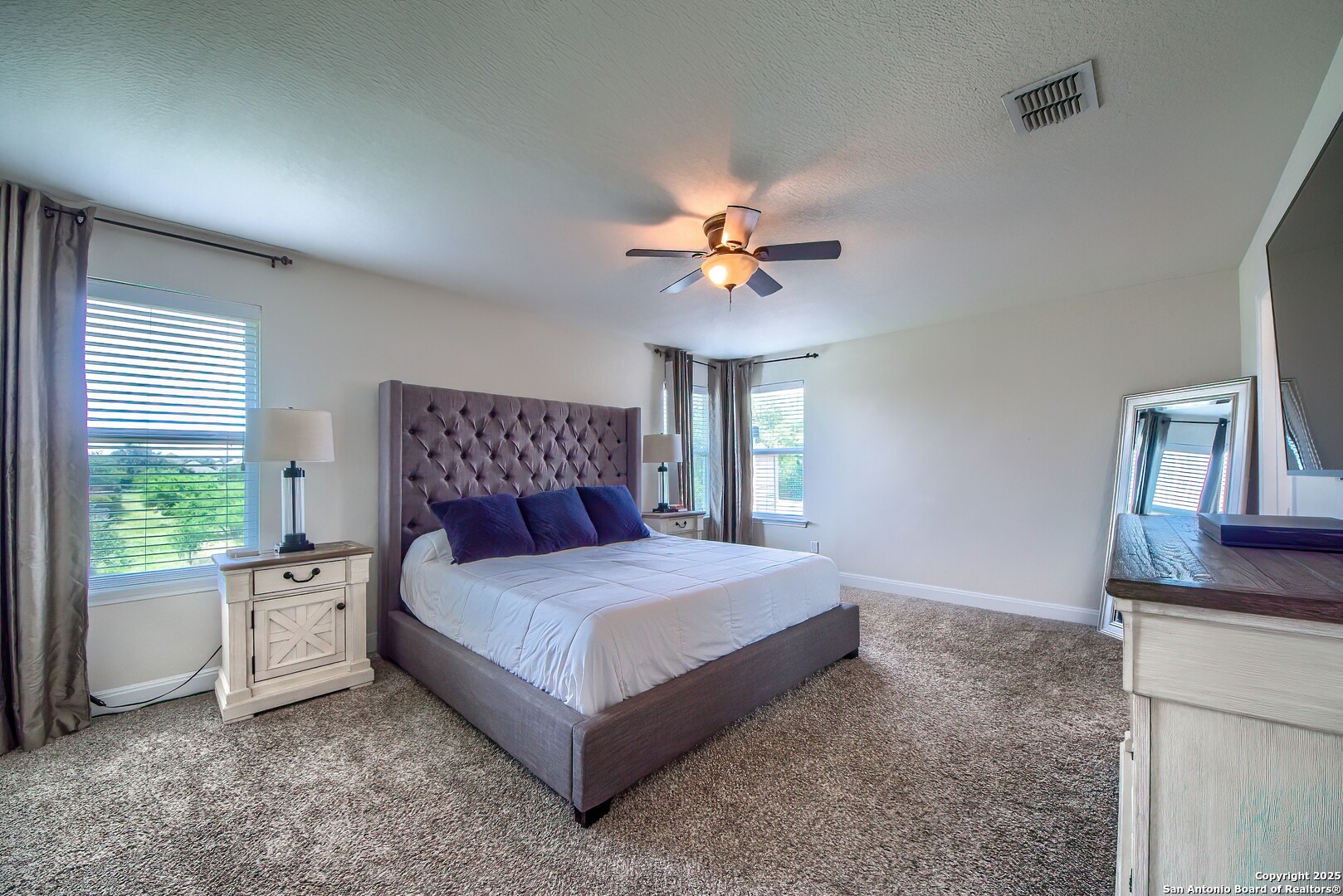 5938 Akin Song San Antonio TX 78261