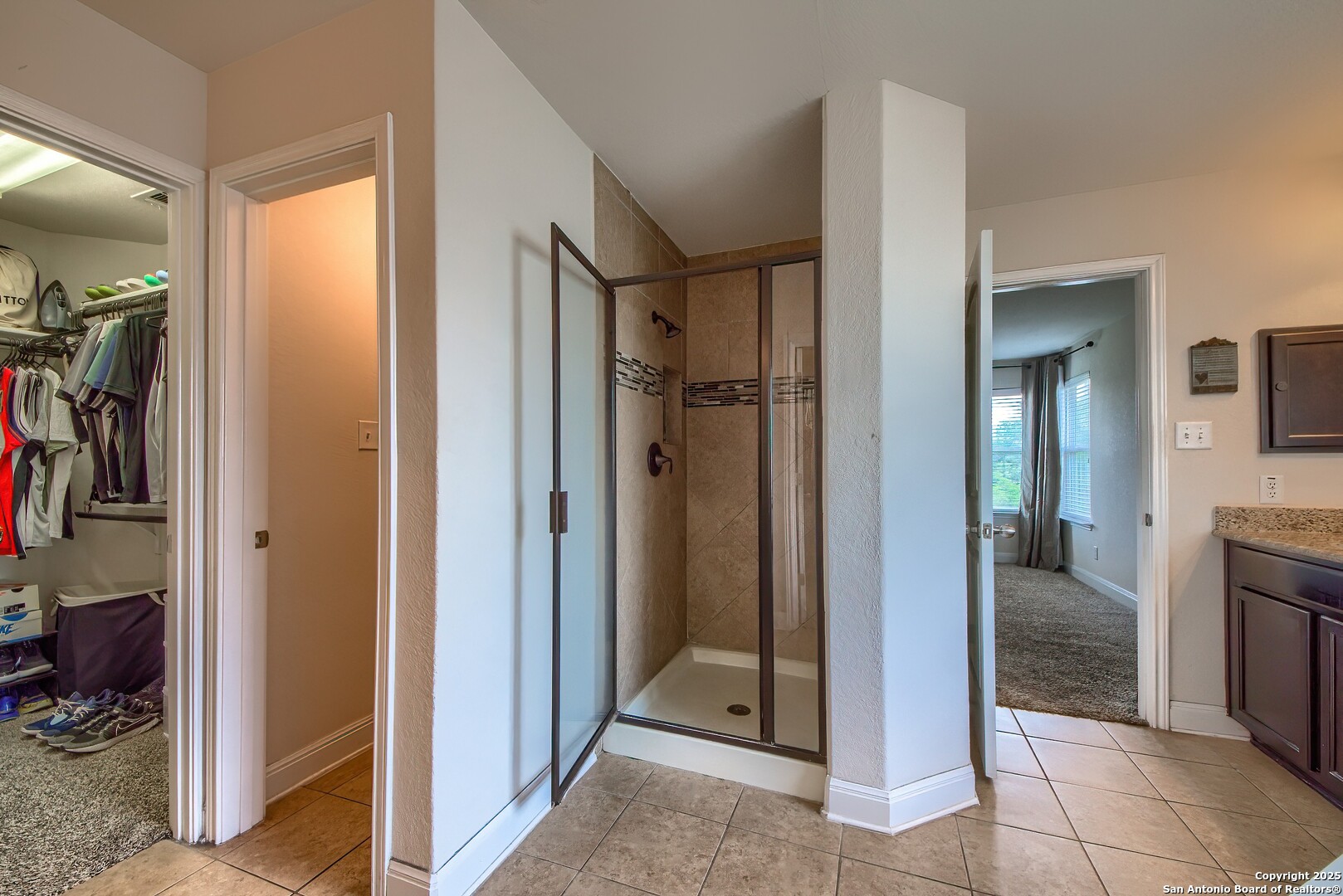 5938 Akin Song San Antonio TX 78261