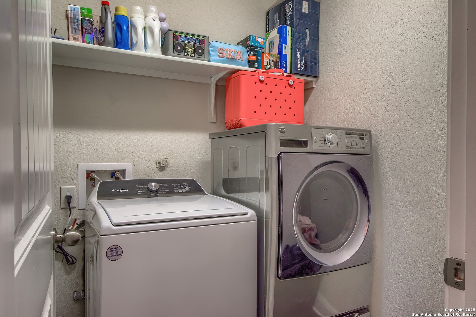 5938 Akin Song San Antonio TX 78261