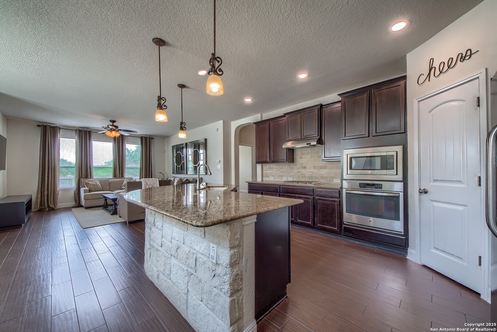 5938 Akin Song San Antonio TX 78261