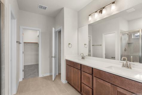 1850 Pining Street New Braunfels TX 78132