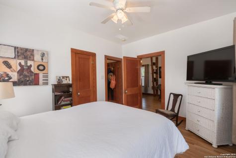 190 S Chestnut Avenue New Braunfels TX 78130