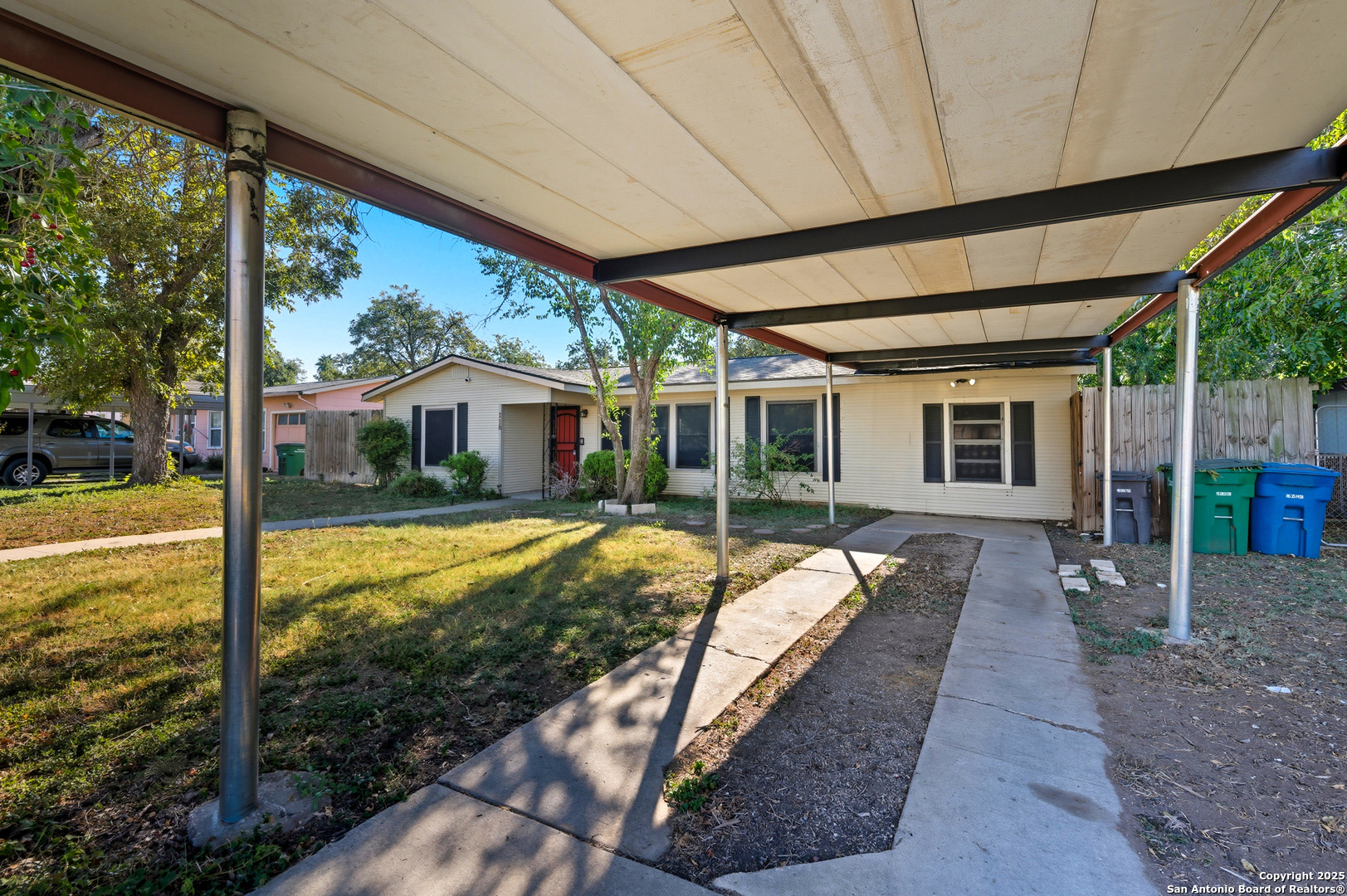 118 Raleigh Place San Antonio TX 78201