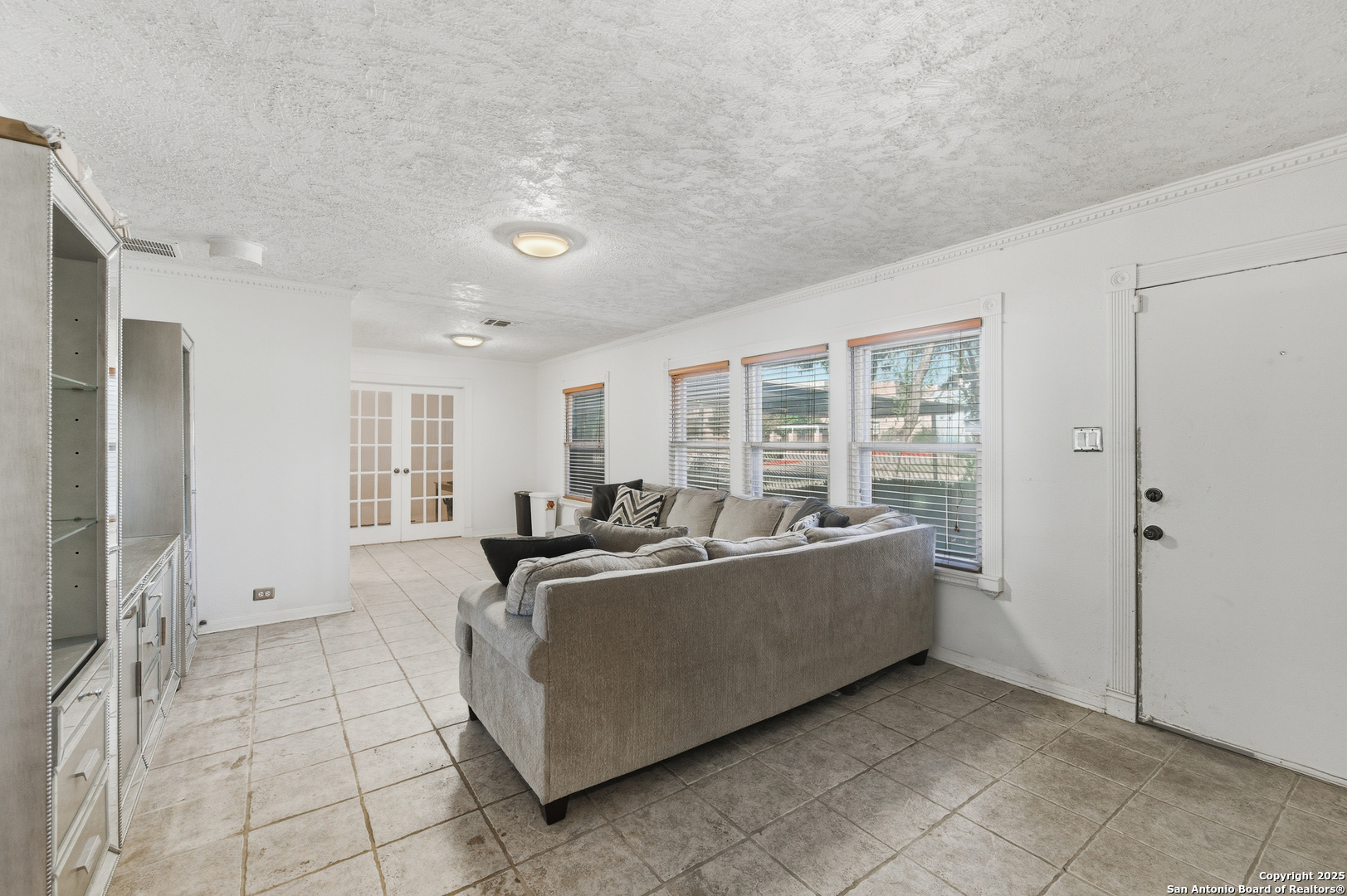 118 Raleigh Place San Antonio TX 78201