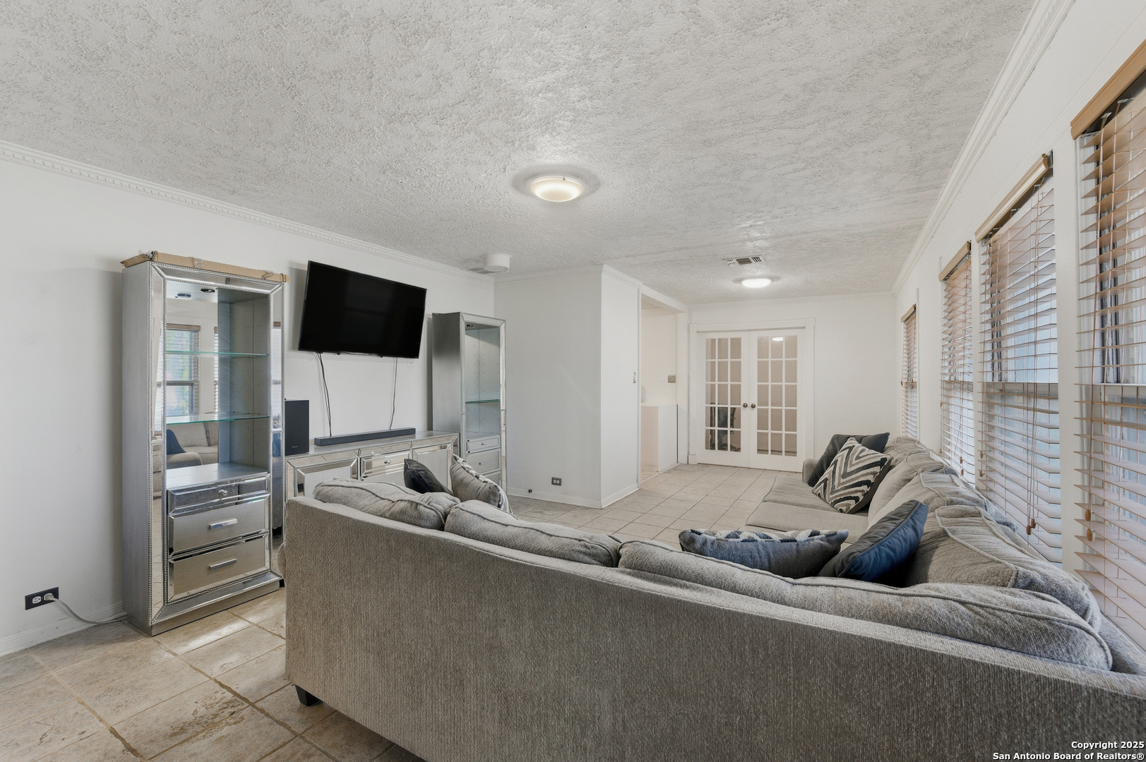 118 Raleigh Place San Antonio TX 78201