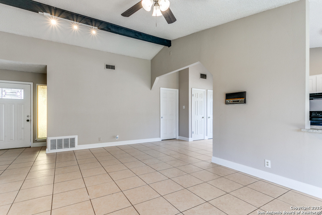 14206 Short Horn San Antonio TX 78247