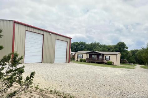309 Holmes Drive Leakey TX 78873