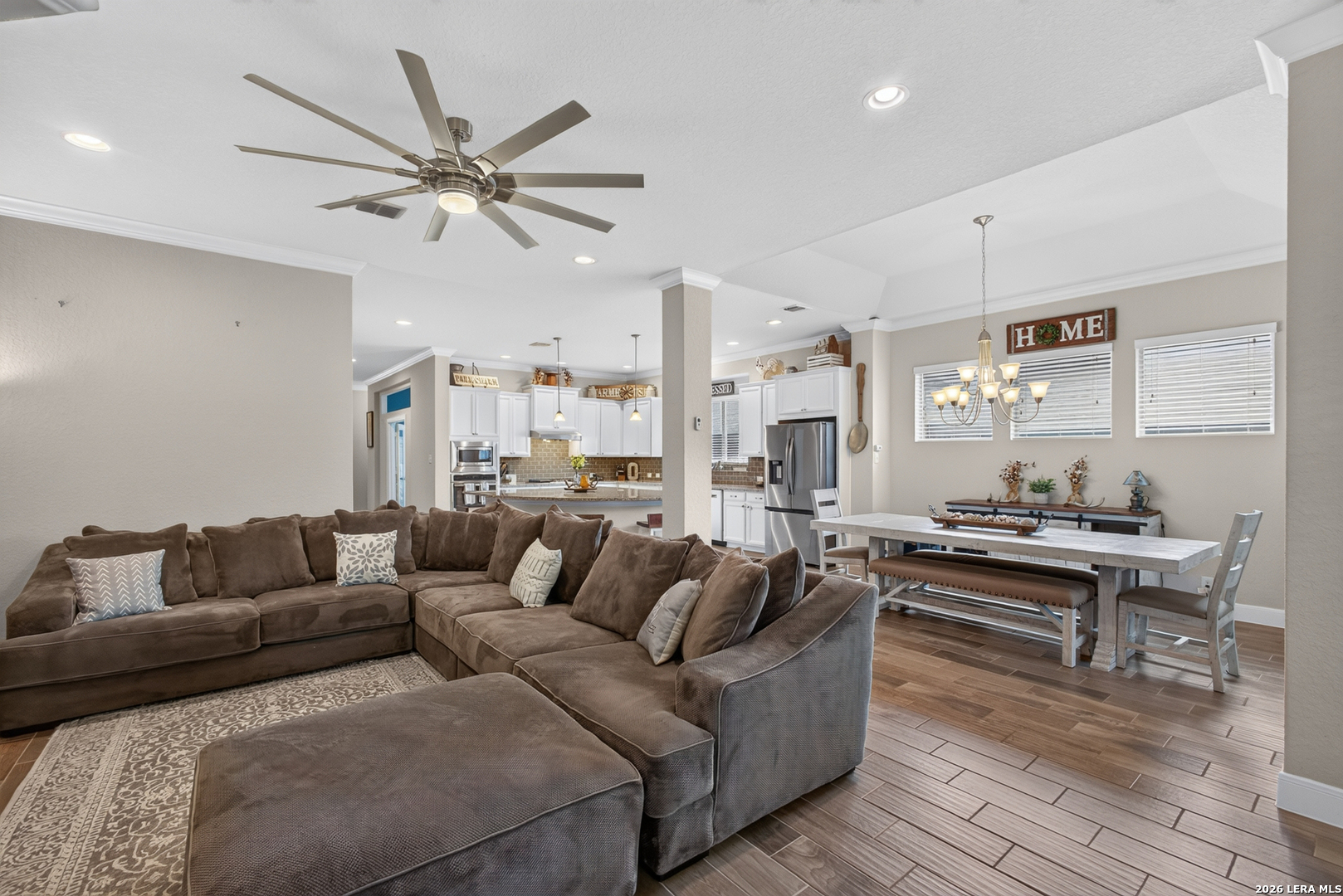 2037 Cullum Park San Antonio TX 78253