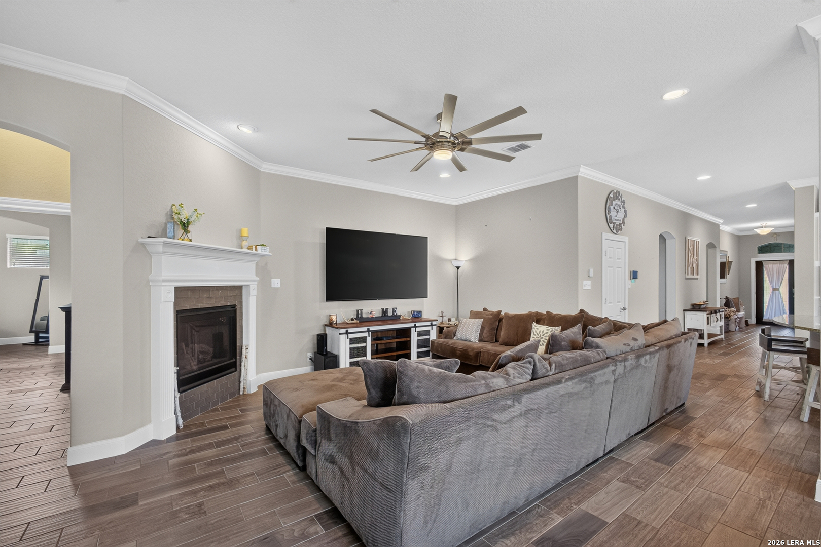 2037 Cullum Park San Antonio TX 78253