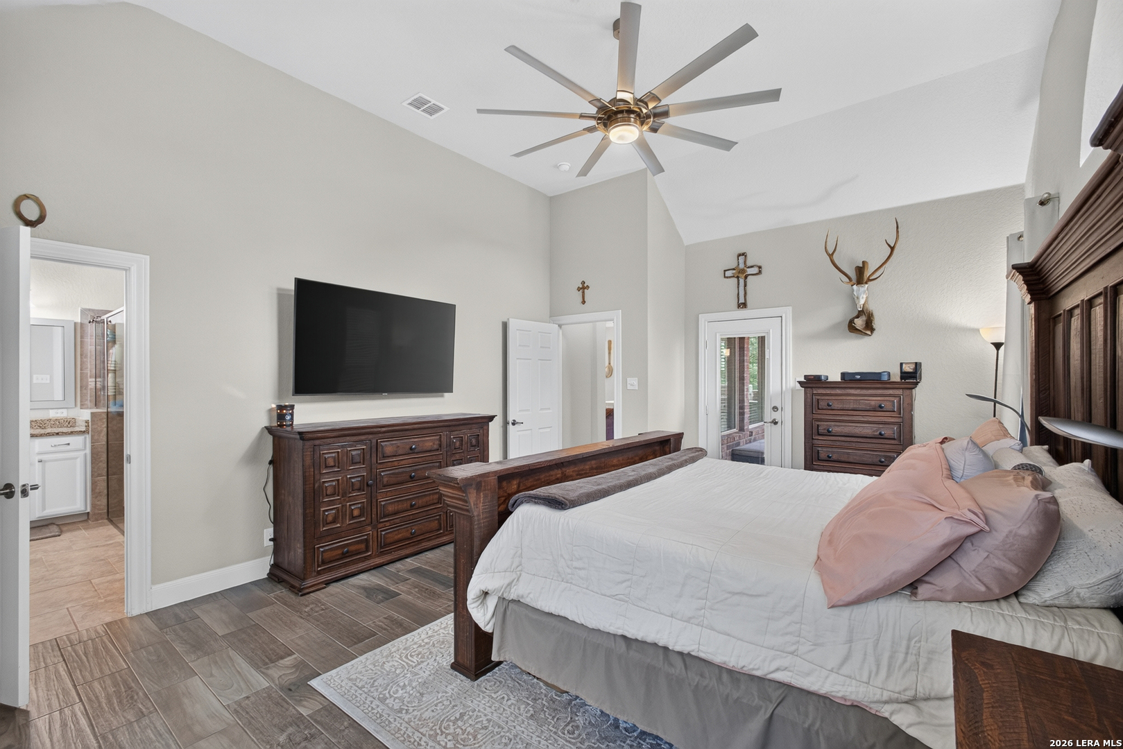 2037 Cullum Park San Antonio TX 78253