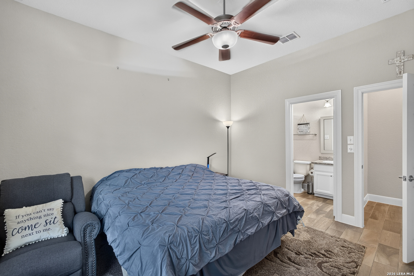 2037 Cullum Park San Antonio TX 78253