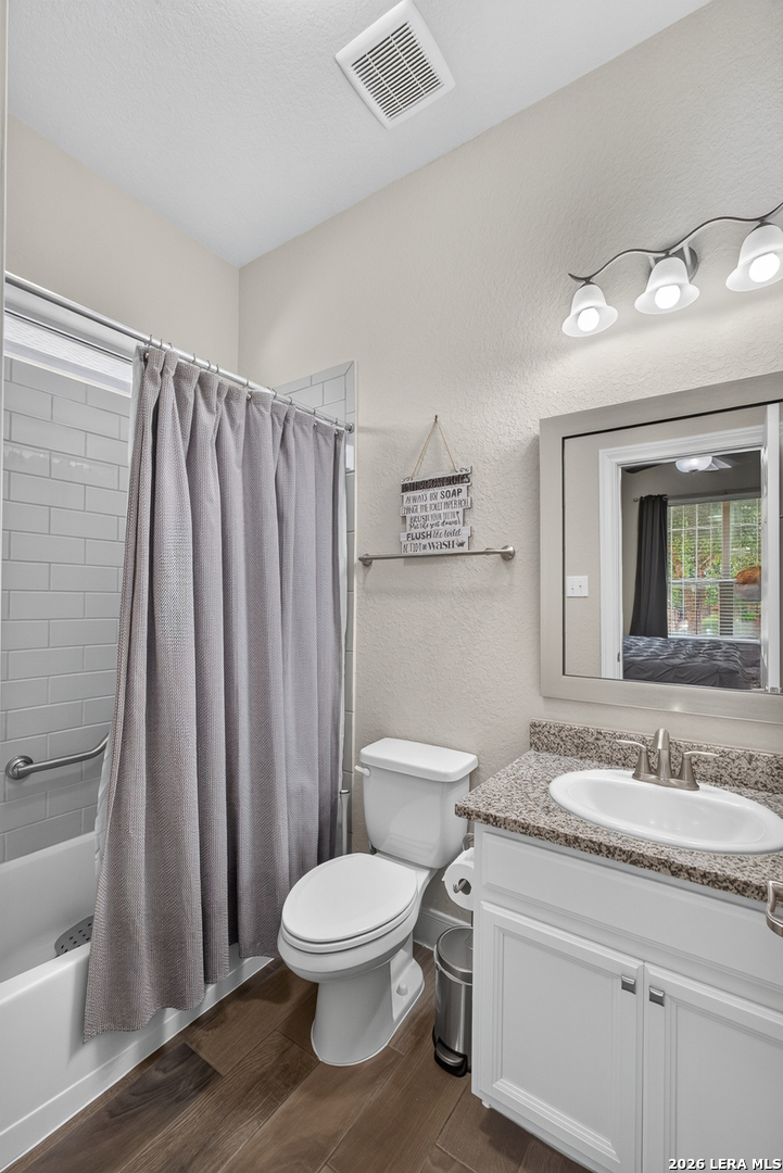 2037 Cullum Park San Antonio TX 78253