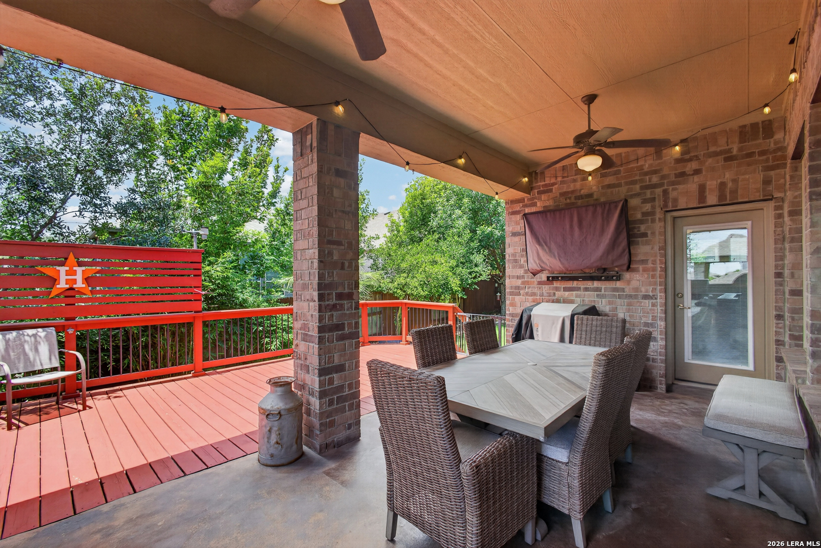 2037 Cullum Park San Antonio TX 78253