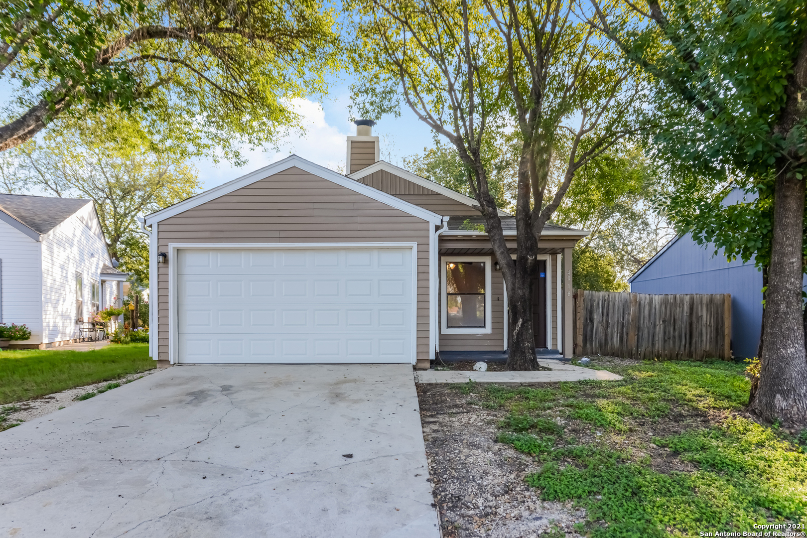 4018 Sun Harbour Drive San Antonio TX 78244