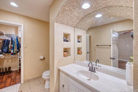 155 Avenida Juarez Brackettville TX 78832