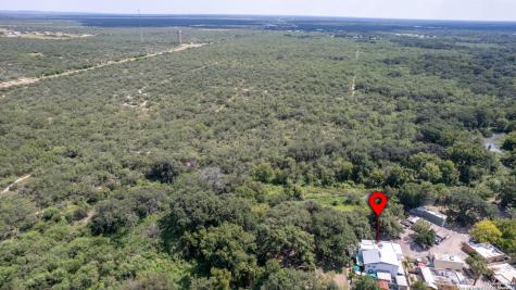 155 Avenida Juarez Brackettville TX 78832