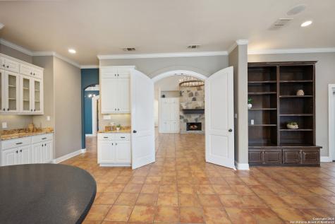 29755 No Le Hace Fair Oaks Ranch TX 78015