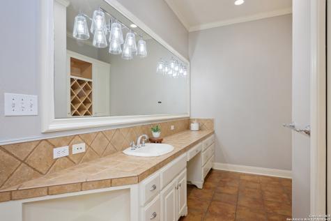 29755 No Le Hace Fair Oaks Ranch TX 78015