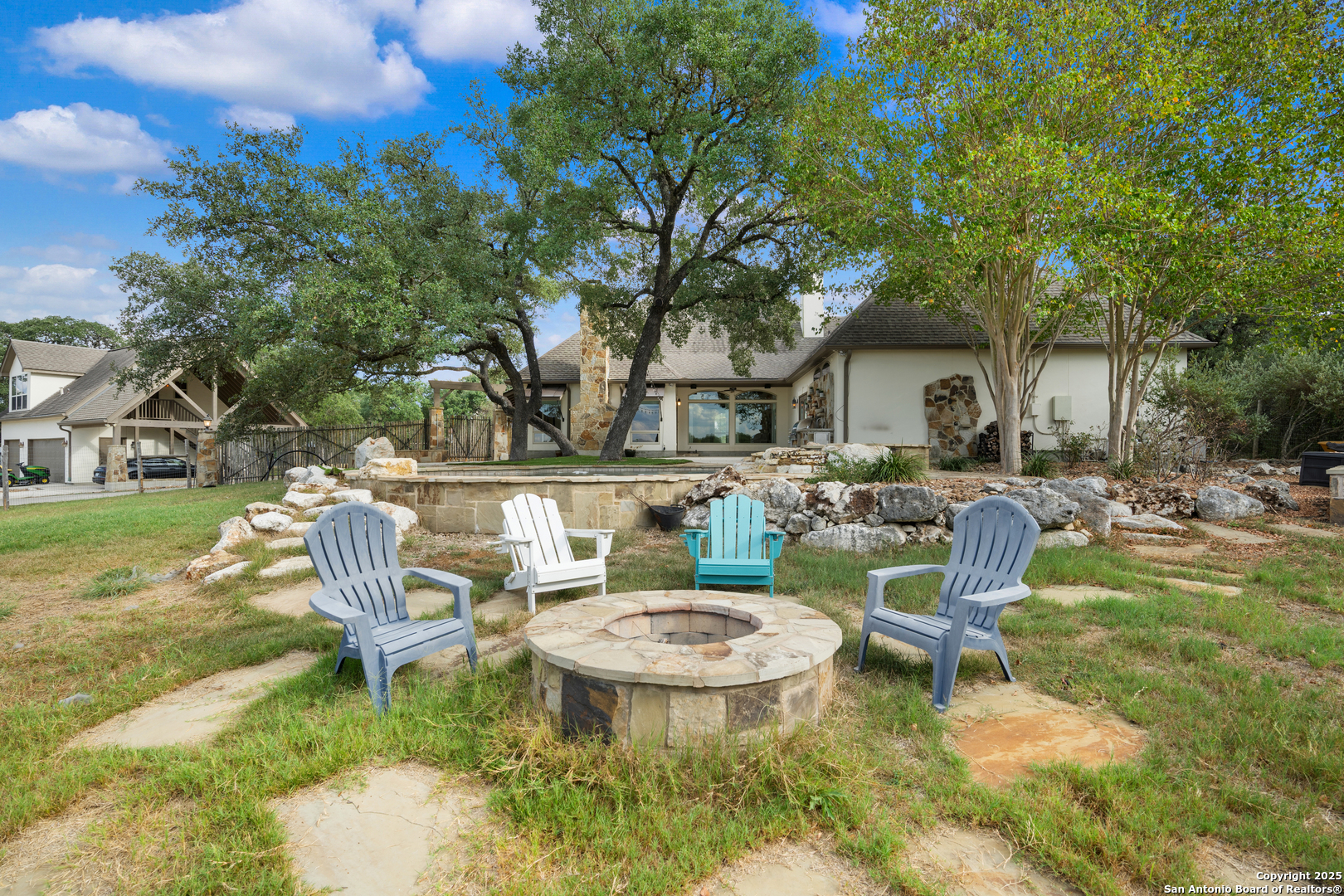29755 No Le Hace Fair Oaks Ranch TX 78015