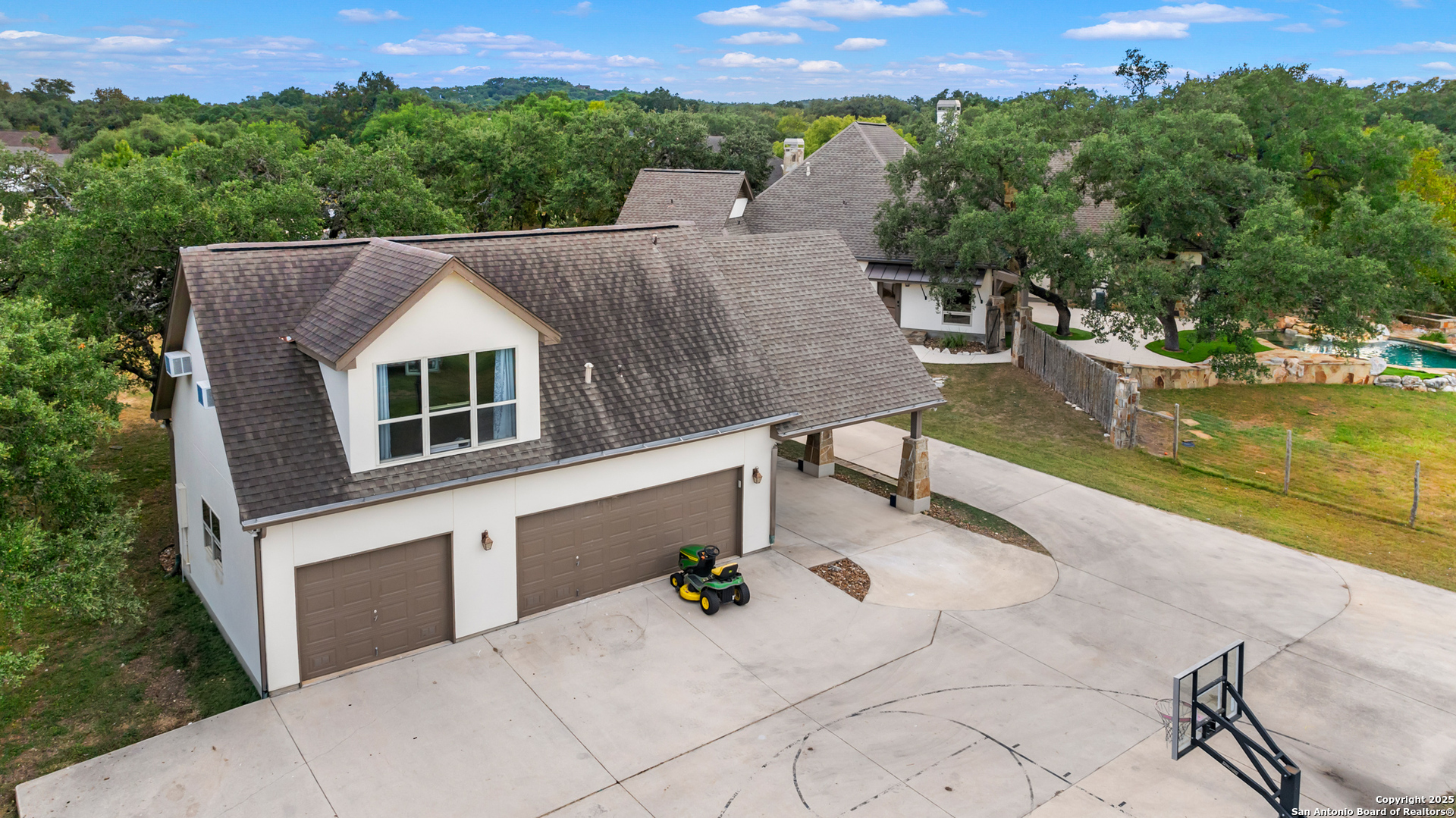 29755 No Le Hace Fair Oaks Ranch TX 78015