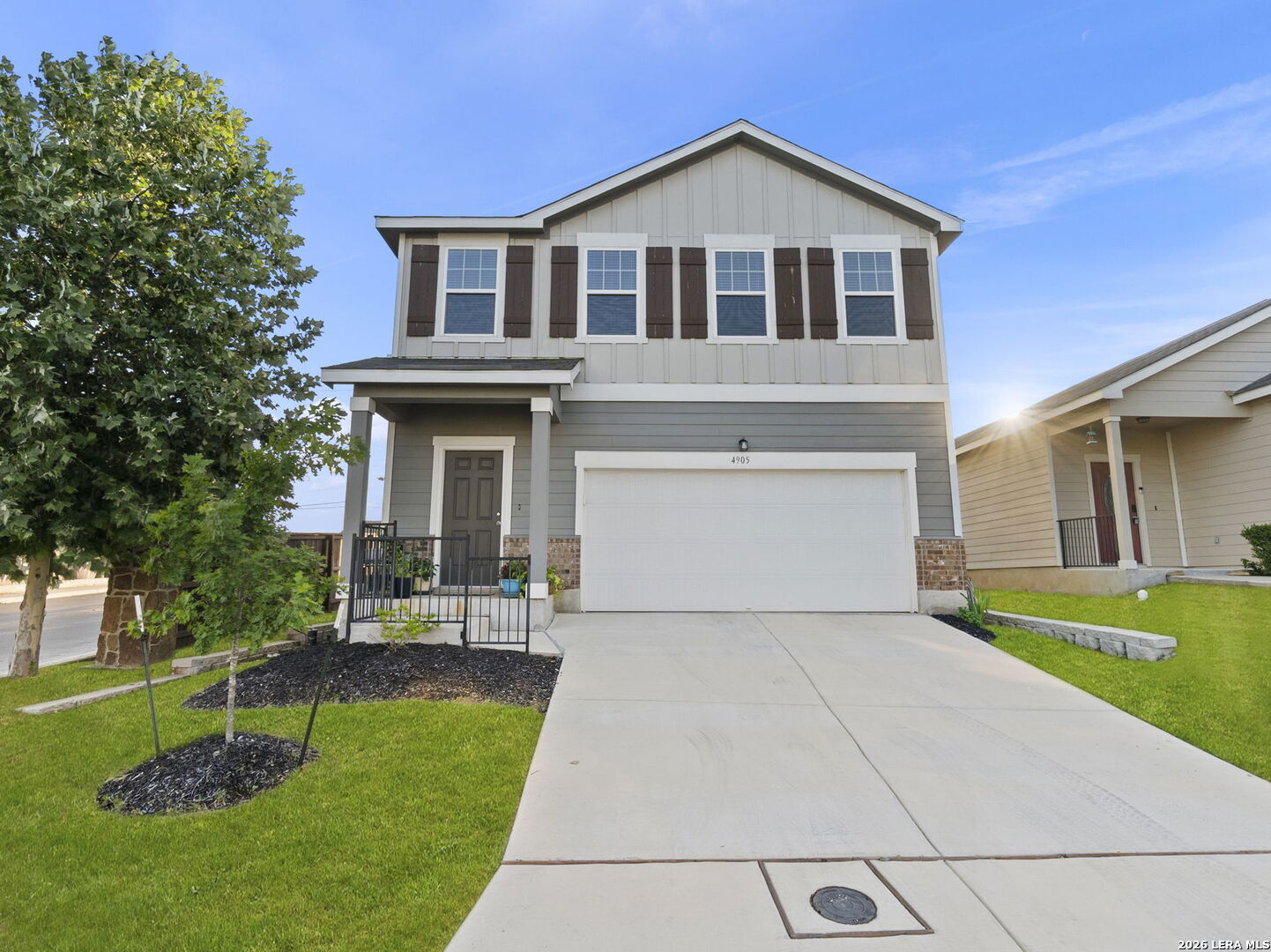 4905 Hallies Garden St Hedwig TX 78152