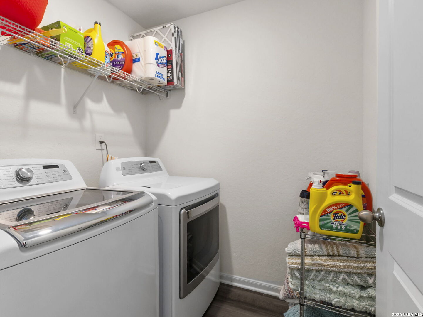 4905 Hallies Garden St Hedwig TX 78152