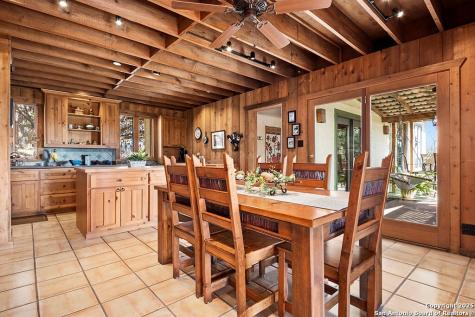 260 Chinaberry Lane Fredericksburg TX 78624