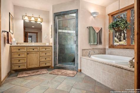 260 Chinaberry Lane Fredericksburg TX 78624