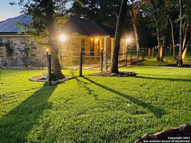 210 Oak Bend Drive La Vernia TX 78121
