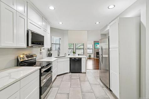 15115 Oak Briar San Antonio TX 78232