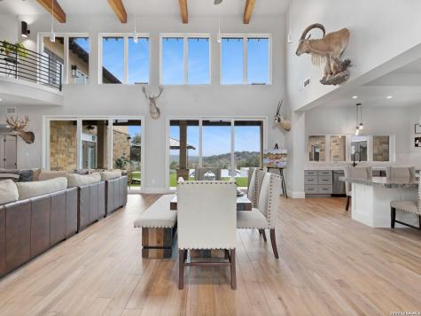 298 Table Rock Helotes TX 78023