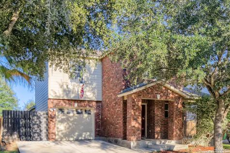 695 Cherokee Boulevard New Braunfels TX 78132
