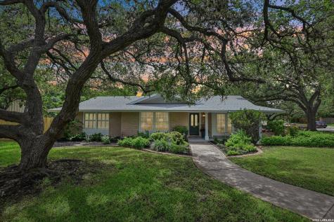 103 Tamworth Castle Hills TX 78213