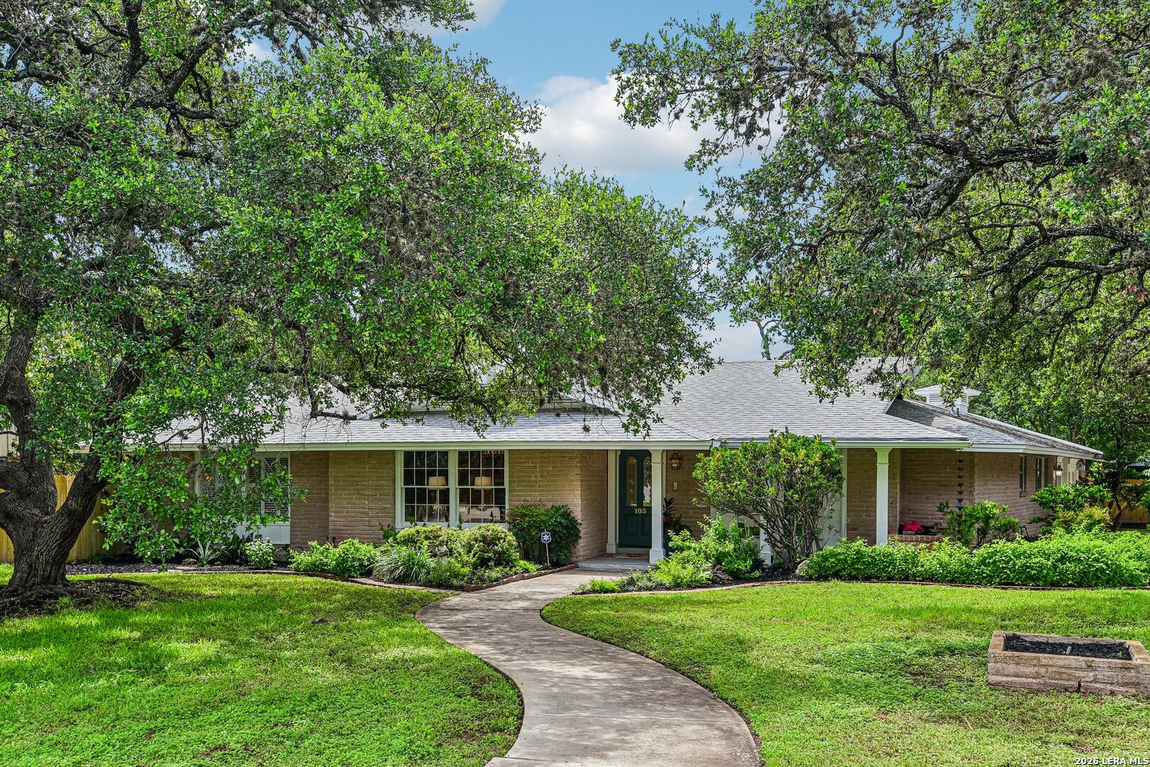 103 Tamworth Castle Hills TX 78213