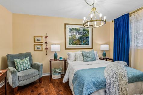 103 Tamworth Castle Hills TX 78213
