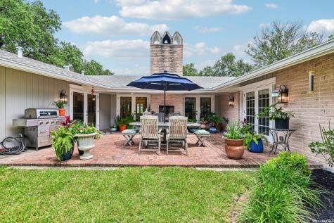 103 Tamworth Castle Hills TX 78213