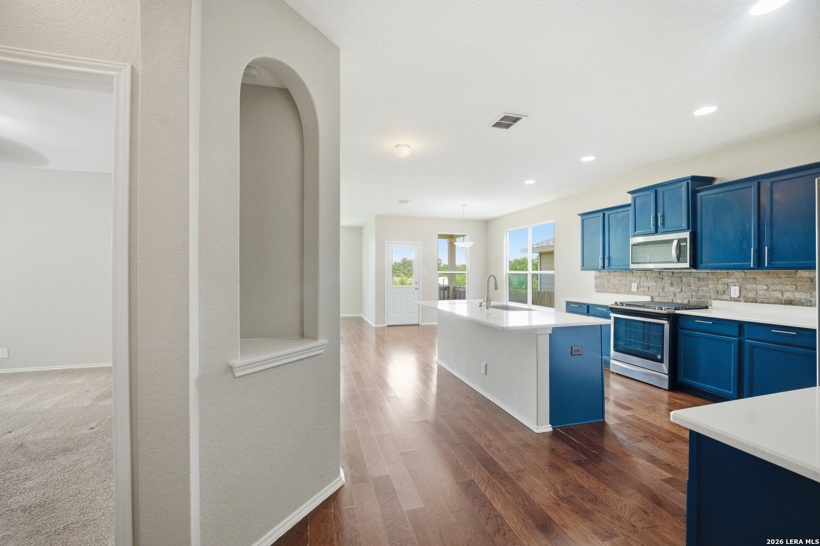 251 Reeves Garden San Antonio TX 78253