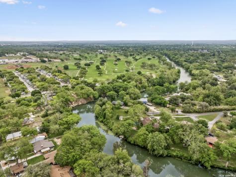 900 Boenig Street Seguin TX 78155
