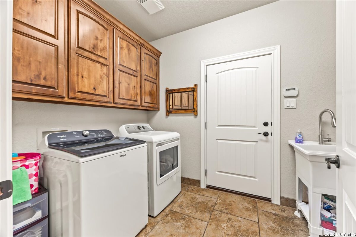 563 Cambridge New Braunfels TX 78132