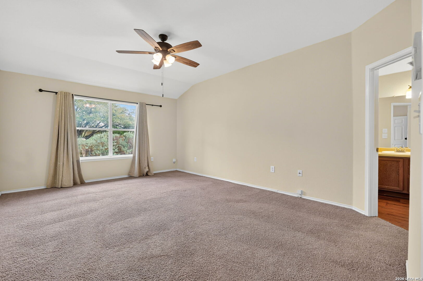 8627 Adhinger San Antonio TX 78245