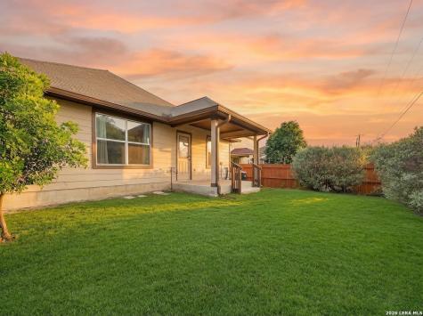 8627 Adhinger San Antonio TX 78245