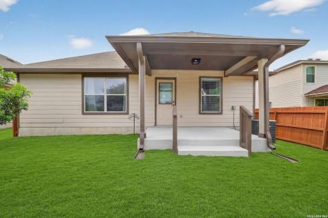 8627 Adhinger San Antonio TX 78245