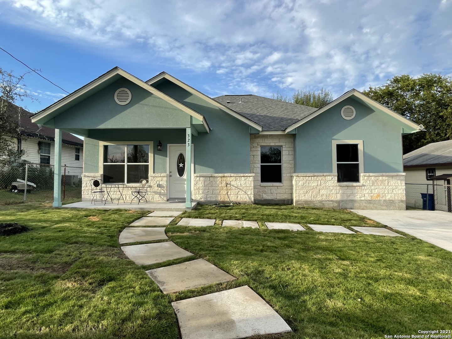 323 Coyol Street San Antonio TX 78237