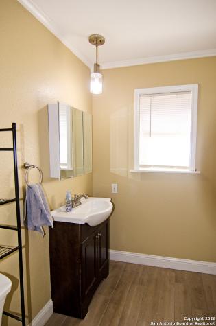1405 Palo Blanco Beeville TX 78102