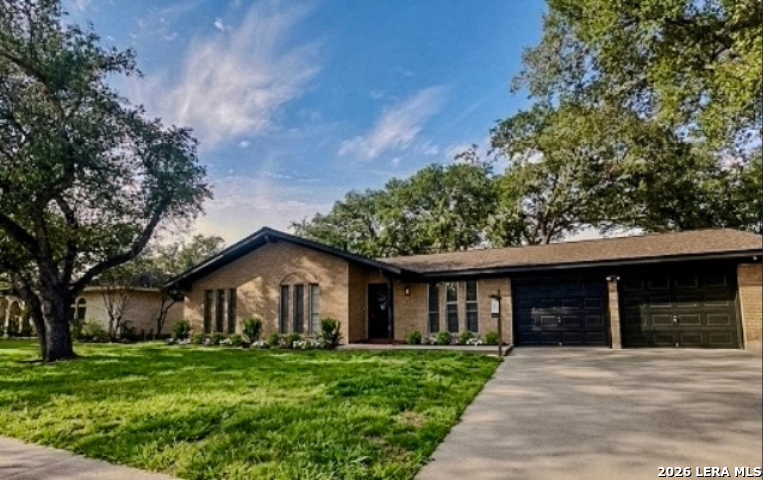 1405 Palo Blanco Beeville TX 78102
